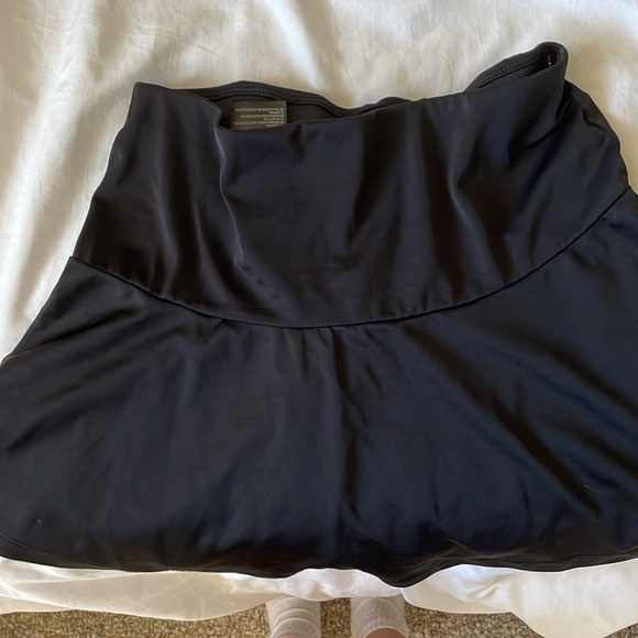 divided H&M black tube top - Picture 2 of 3